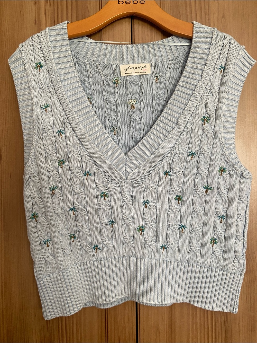 Free People Plumeria Palm Tree Sky Blue Cotton Sweater Vest M EUC - Picture 3 of 6